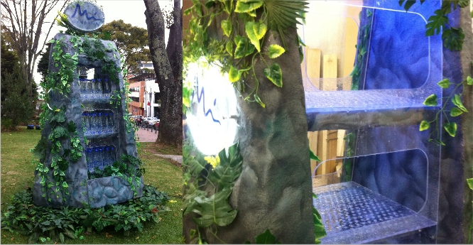 Exhibidor Manantial-Glue-Exhbidor en fibra de vidrio para el lanzamiento de agua manantial