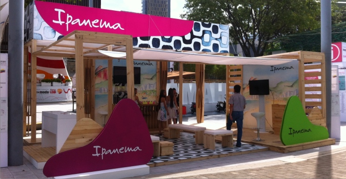 Ipanema Colombiamoda-Via tropical-Diseño Producción y montaje Stand para Colombiamoda 2012 - activación de marca.